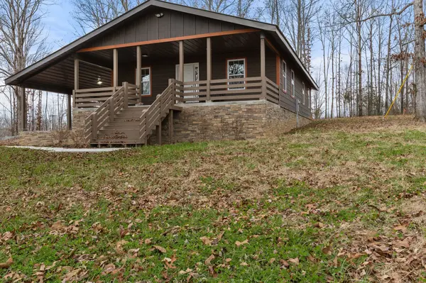 6645 Parish Dr, Nunnelly, TN 37137