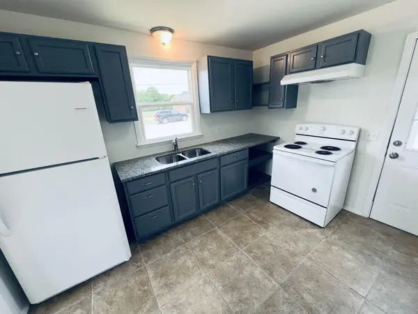 601 C L Manier ST, Lebanon, TN 37087
