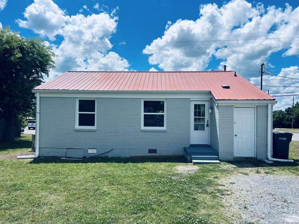 601 C L Manier ST, Lebanon, TN 37087