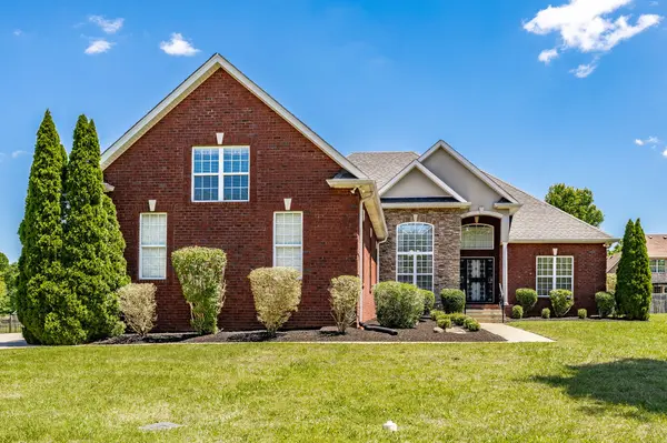4037 Brimestone Way, Greenbrier, TN 37073