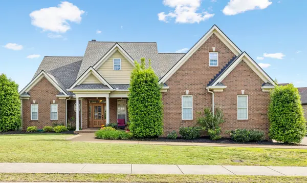 1067 Gadwall Cir, Hendersonville, TN 37075
