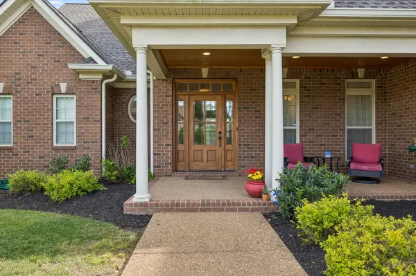 1067 Gadwall Cir, Hendersonville, TN 37075