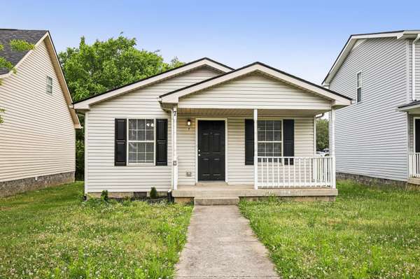 2607 Landrum Ct, Springfield, TN 37172