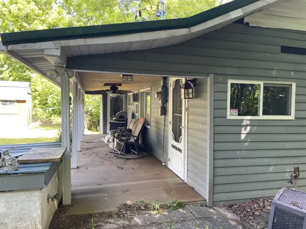 140 Spivey Ln, Gainesboro, TN 38562