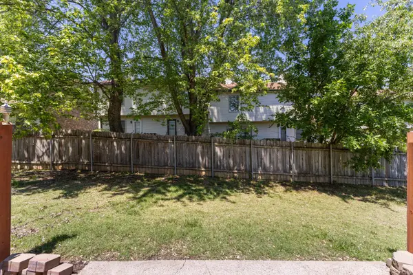 205 Edgewood Dr, Hendersonville, TN 37075