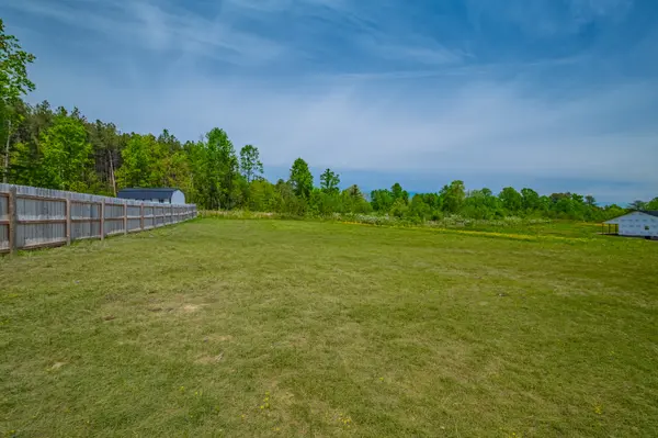 55 Rustling Pines Rd, Dunlap, TN 37327