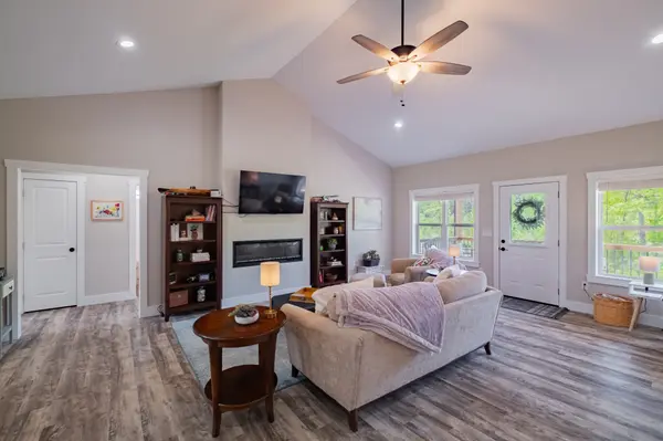 55 Rustling Pines Rd, Dunlap, TN 37327