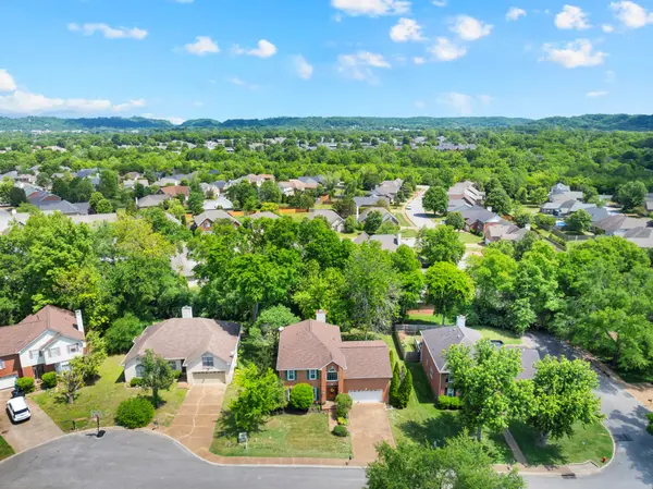 304 Harpeth View Cir, Nashville, TN 37221