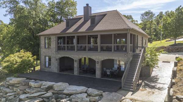 202 RIVERBEND LN, Bath Springs, TN 38311