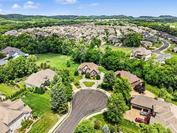 3005 Trawler Ct, Spring Hill, TN 37174