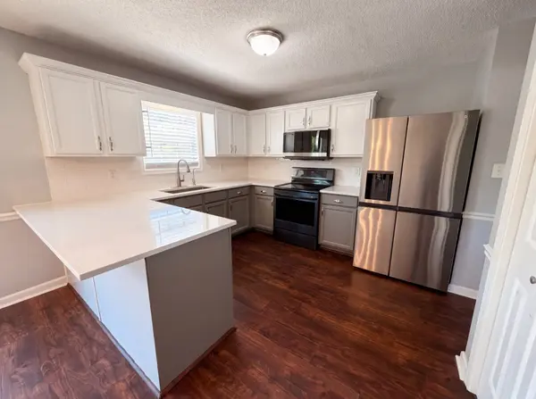 982 Silty Dr, Clarksville, TN 37042