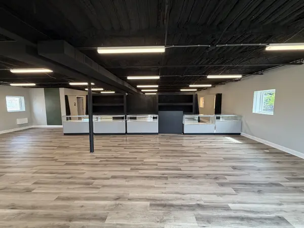 137 W Broadway, Gallatin, TN 37066