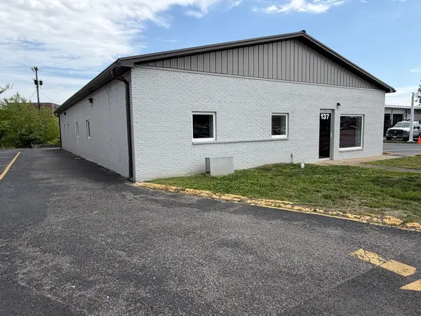 137 W Broadway, Gallatin, TN 37066