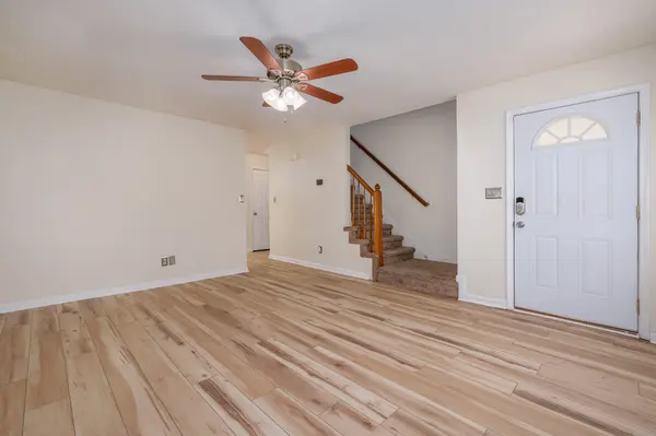 918 Hedge Apple Dr, Clarksville, TN 37040