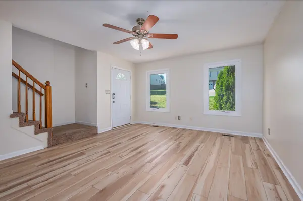 918 Hedge Apple Dr, Clarksville, TN 37040