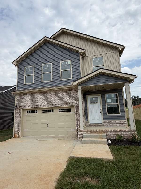 321 Cardinal Creek, Clarksville, TN 37040