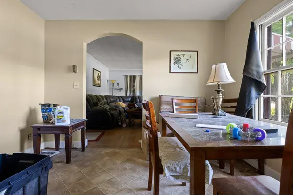 591 W Cloud Springs Road, Rossville, GA 30741