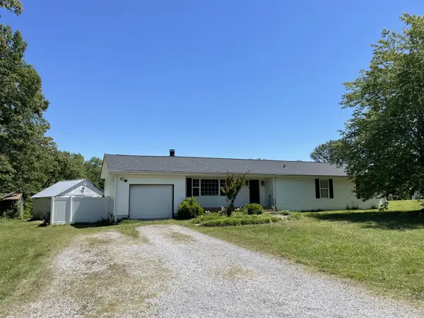 305 Cedar Hill Rd, Adams, TN 37010