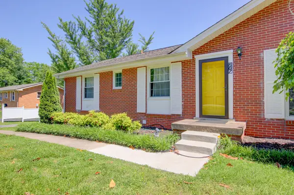 567 Chesterfield Dr, Clarksville, TN 37043