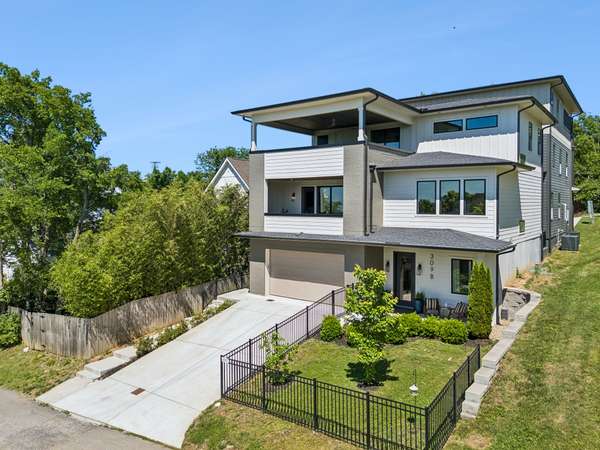 309B 35th Ave #N, Nashville, TN 37209