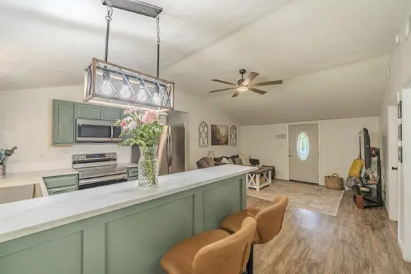 5525 HOLLAND CREEK RD, Savannah, TN 38372