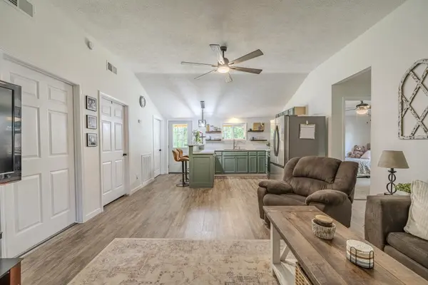 5525 HOLLAND CREEK RD, Savannah, TN 38372