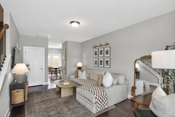 2011 Axis Ave, Old Hickory, TN 37138