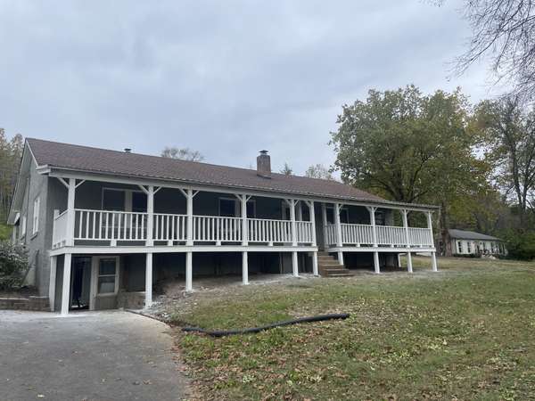 2272 S Berrys Chapel Rd, Franklin, TN 37069
