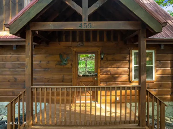459 Ownby Circle, Gatlinburg, TN 37738