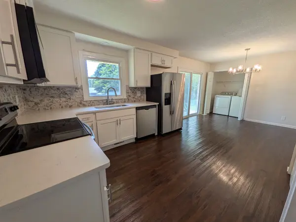 809 Margret Dr, Clarksville, TN 37042