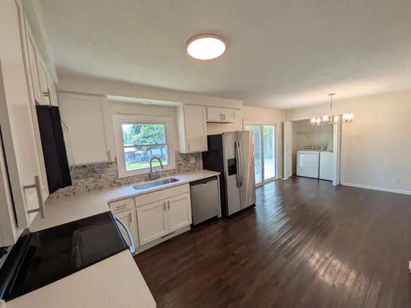809 Margret Dr, Clarksville, TN 37042