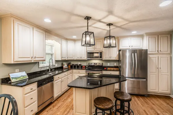 222 Osprey Dr, Gallatin, TN 37066