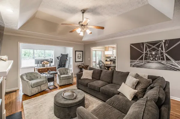 222 Osprey Dr, Gallatin, TN 37066