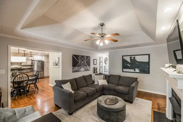 222 Osprey Dr, Gallatin, TN 37066