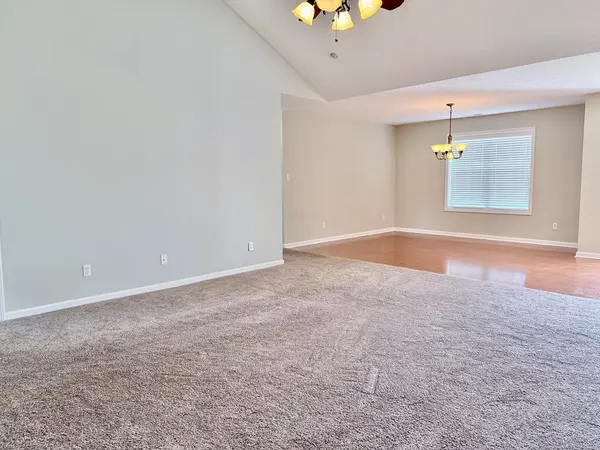 210 Westminster Pl, Hopkinsville, KY 42240