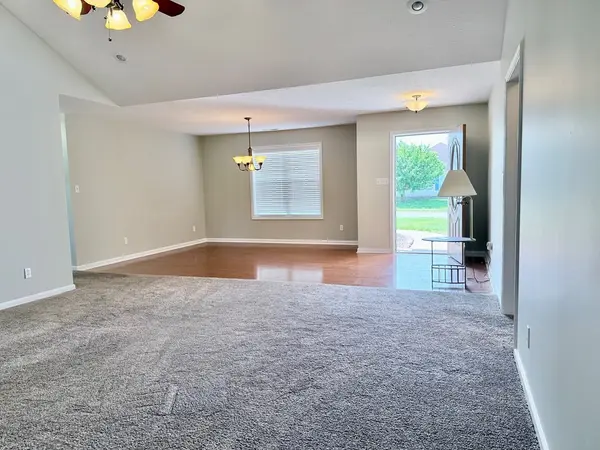 210 Westminster Pl, Hopkinsville, KY 42240