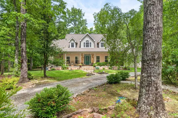 500 Cliff Park Rd, Monterey, TN 38574