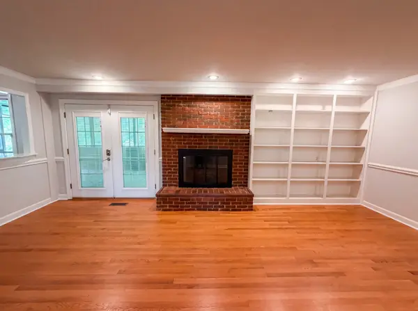 5416 Forest Acres Dr, Nashville, TN 37220