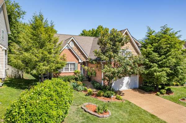 1602 Zurich Dr, Spring Hill, TN 37174