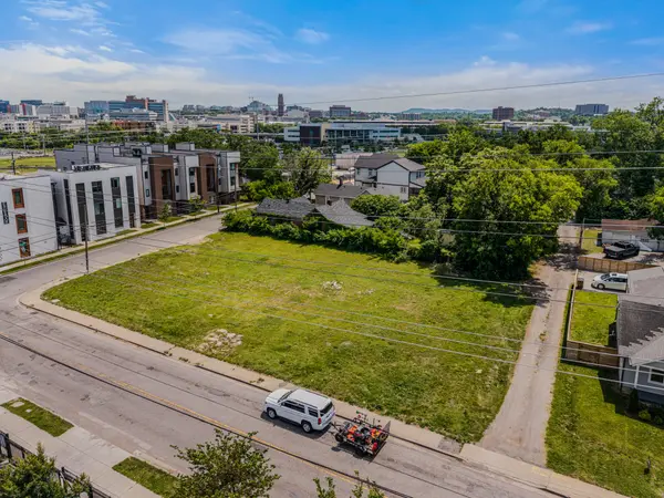 616 26th Ave #N, Nashville, TN 37209