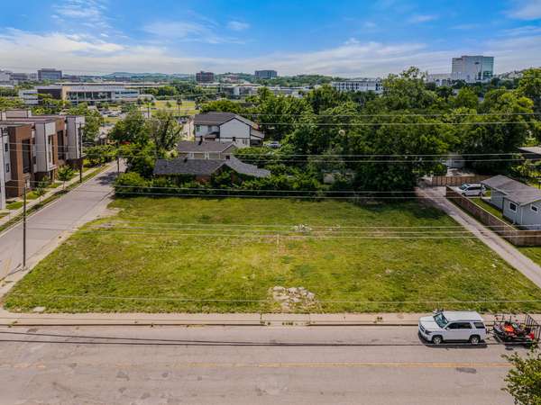 616 26th Ave #N, Nashville, TN 37209