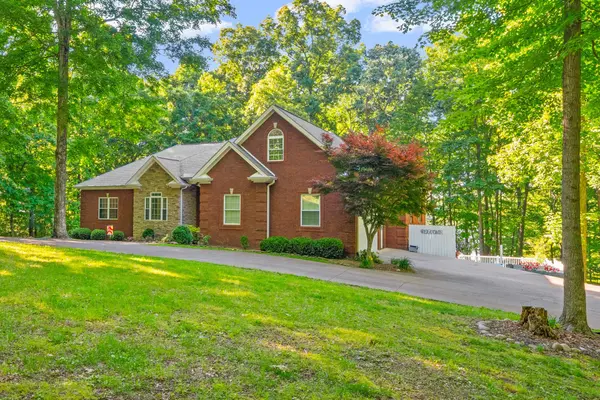 118 Periwinkle Hill Rd, Cadiz, KY 42211