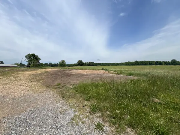 0 Indian Mound Rd, Indian Mound, TN 37079