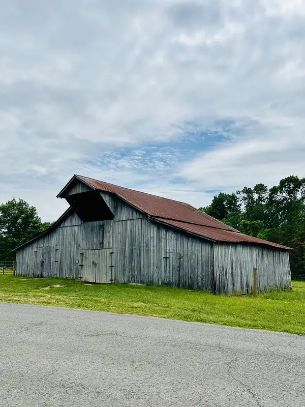 0 Hall Rd, Greenbrier, TN 37073