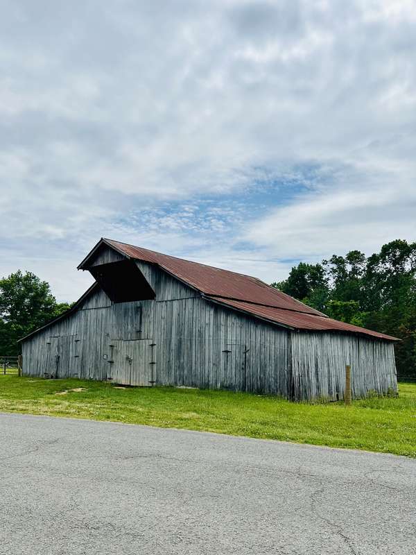 0 Hall Rd, Greenbrier, TN 37073