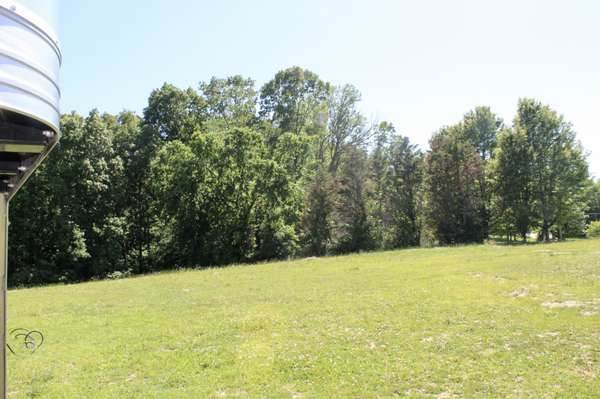 0 Hall Rd, Greenbrier, TN 37073