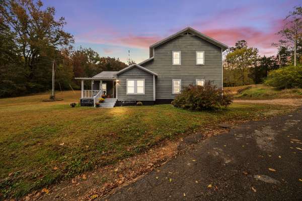 123 Brewer Dr, Waynesboro, TN 38485