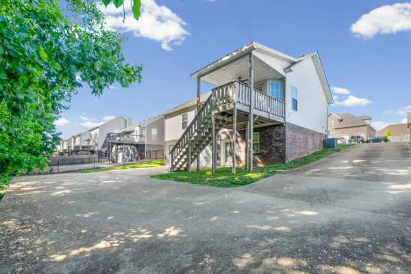 1616 Apache Way, Clarksville, TN 37042