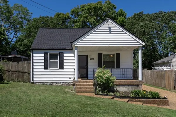 2133 Rosemary Ln, Nashville, TN 37210