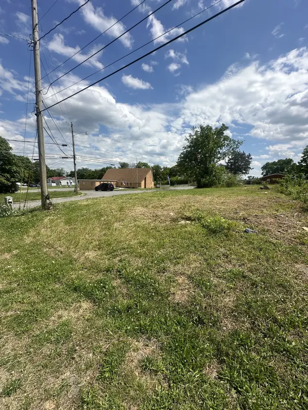 601 Plum Hill Dr, Shelbyville, TN 37160
